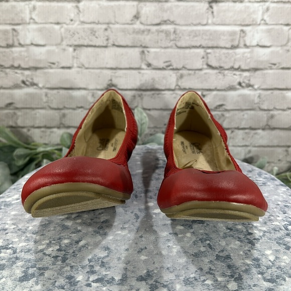 Croft & Barrow Elm Red Round Toe Elastic Scrunch Flats Women’s 9.5M❤️NWOT❤️ - Picture 2 of 9